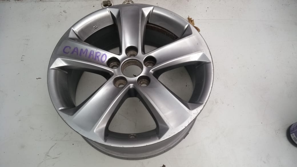 ARO SIN LLANTA CHEVROLET CAMARO 2010 AL 2015